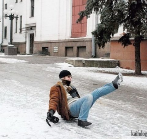Осторожно гололед! Памятка при получении травмы от РОО «Наш дом на Неве»